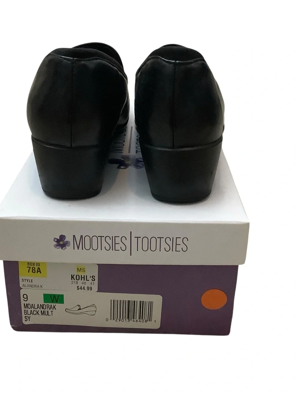 Mootsies Tootsies sleek slip